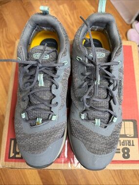 Keen Women's Gray Trail Sneakers with Mint Highlights